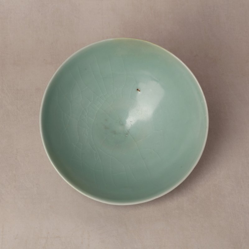 南宋 龍泉窯青釉蓮瓣紋盌 | A fine Chinese Longquan celadon 'lotus' bowl, Southern Song dynasty - 图3