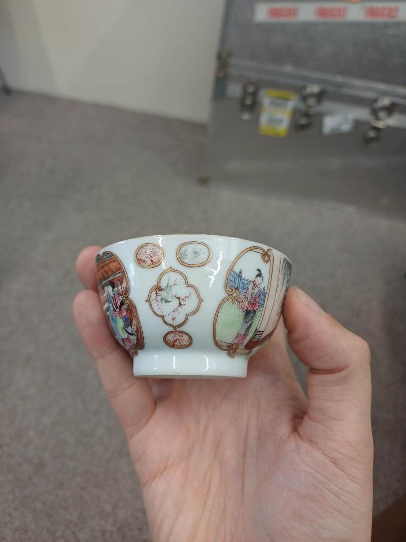 清雍正 粉彩人物故事圖盃 | A Chinese famille-rose 'figural' cup, Qing dynasty, Yongzheng period - 图9