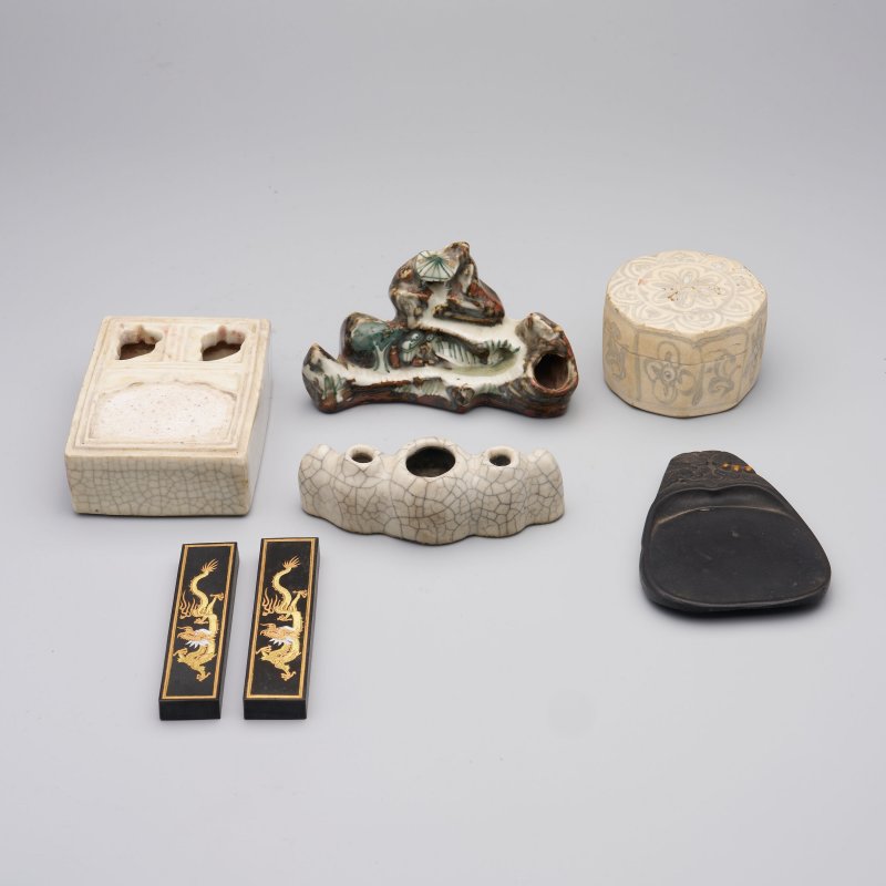 二十世紀 文房一組六件 （其一）及盒 | A GROUP OF SIX SCHOLAR'S OBJECTS