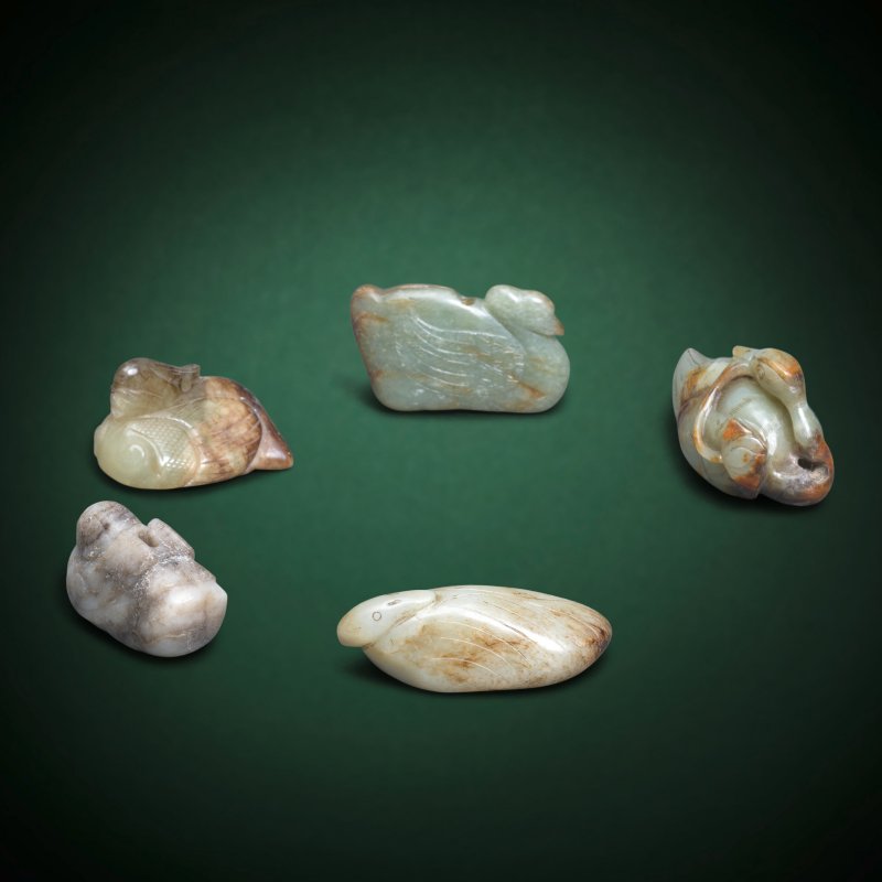 清及更晚 玉雕鳥一組五件 | A GROUP OF FIVE JADE BIRD CARVINGS - 图2