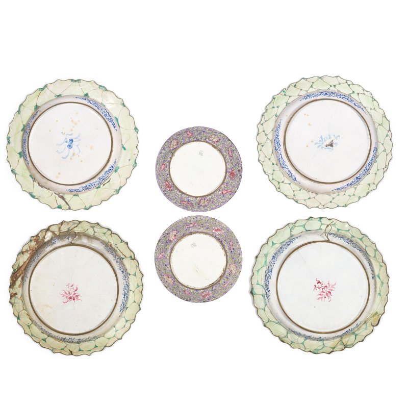 十八世紀 畫琺琅盤三對 | THREE PAIRS OF PAINTED ENAMEL DISHES - 图2