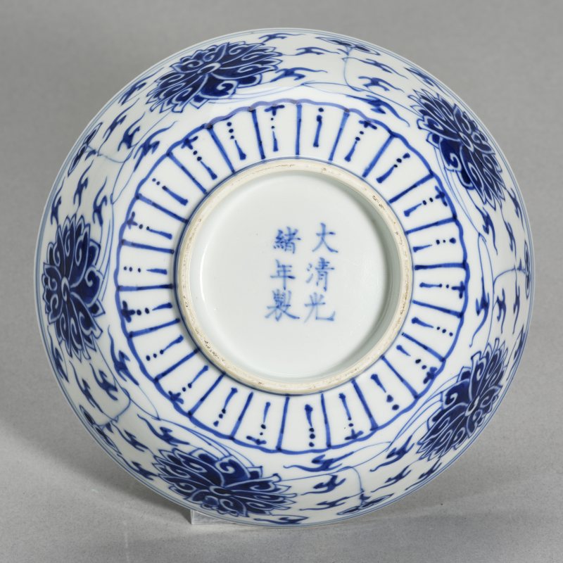 清光绪 青花缠枝花荟碗一对 - 图5