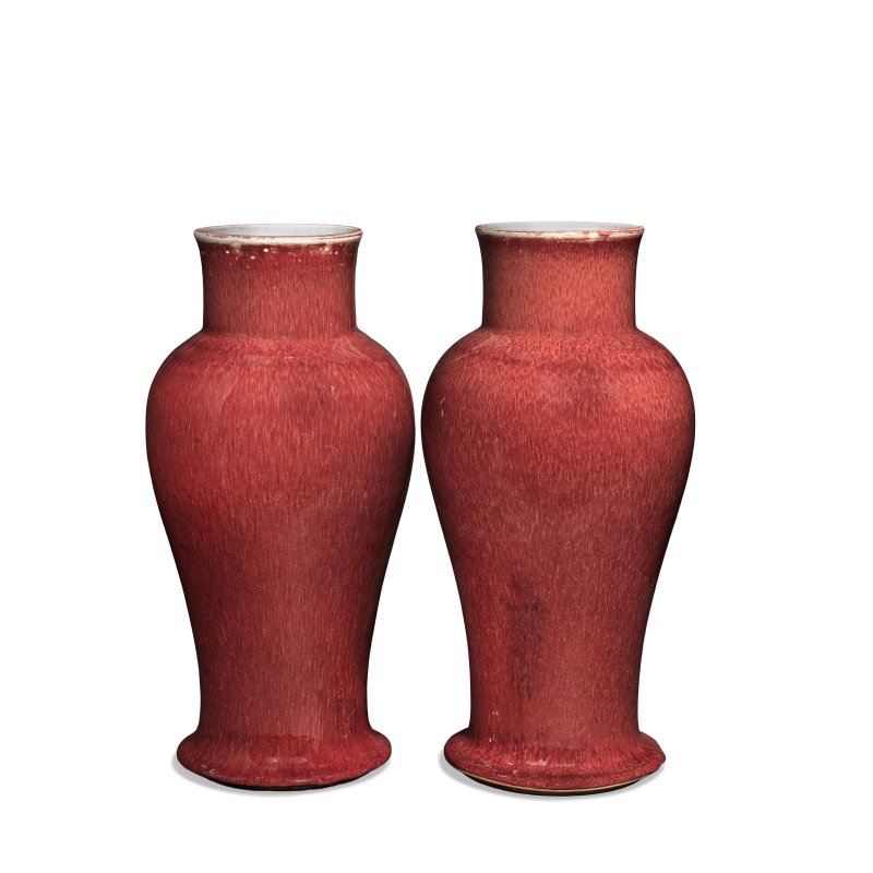 十九/二十世紀 紅釉瓶一對 | A PAIR OF COPPER-RED-GLAZED VASES