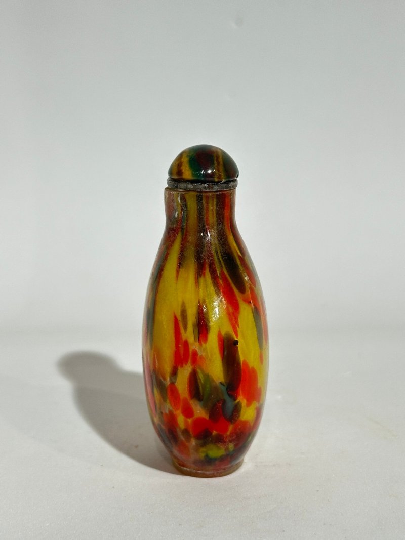 十九世紀 玻璃鼻煙壺五件 | FIVE GLASS SNUFF BOTTLES - 图11