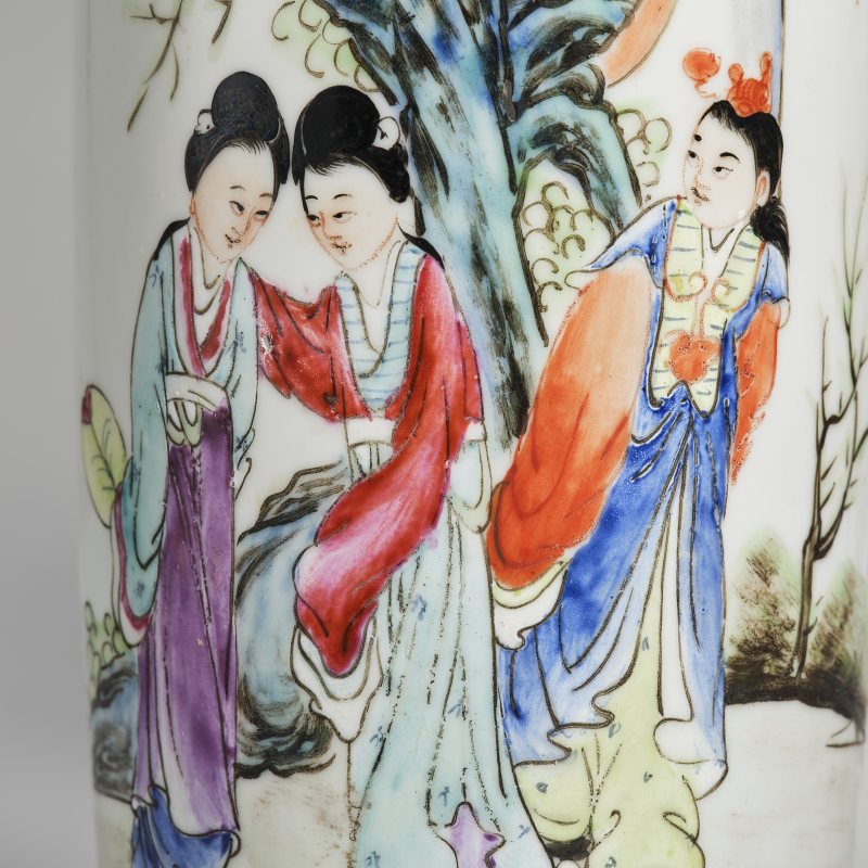 民国 粉彩红楼梦人物瓶一对 - 图9