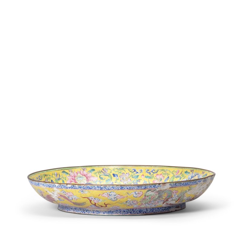 清乾隆 畫琺琅龍紋盤 | A PAINTED ENAMEL 'DRAGON' DISH Qianlong - 图2