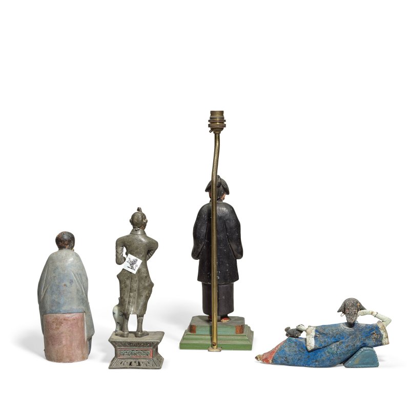 十八世紀 錫西洋人像及漆彩泥塑像三件 | A PEWTER EUROPEAN FIGURE AND THREE PAINTED PLASTER FIGURES - 图2