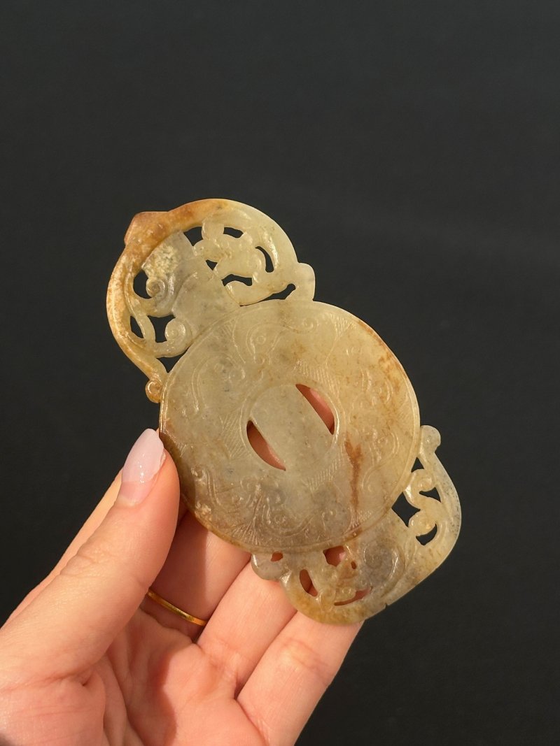二十世紀 玉雕七件 及盒 | SEVEN JADE CARVINGS - 图21