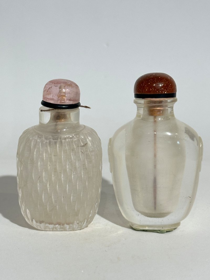 清十九世紀 水晶鼻煙壺二件 | TWO ROCK CRYSTAL SNUFF BOTTLES - 图14