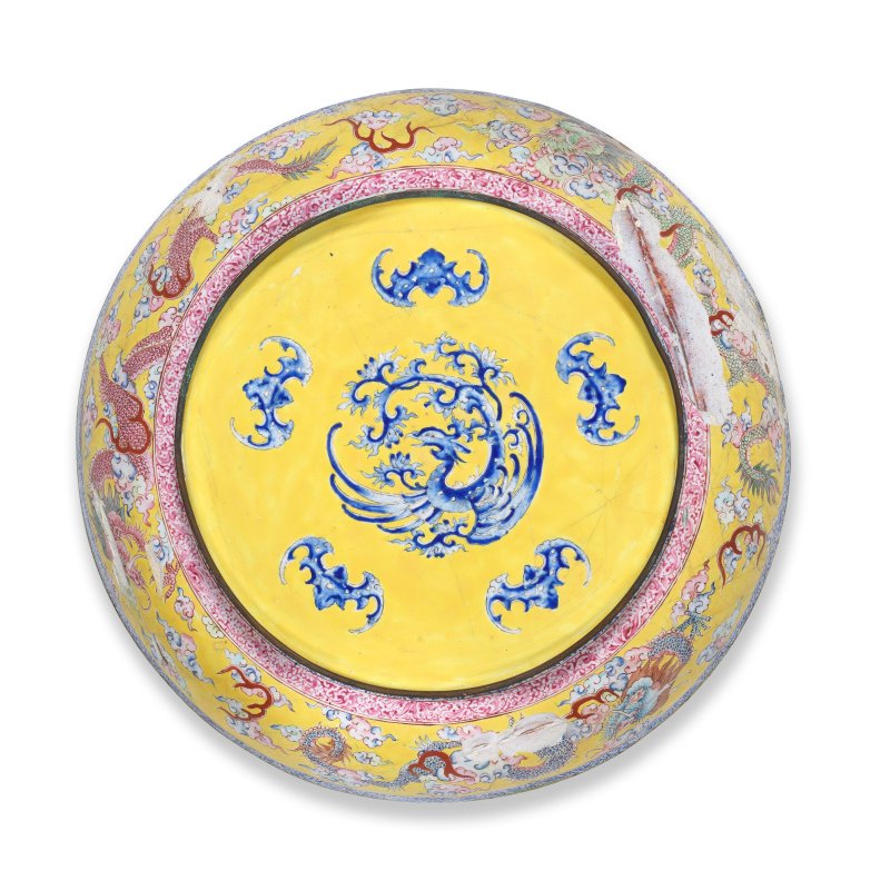 清乾隆 畫琺琅龍紋盤 | A PAINTED ENAMEL 'DRAGON' DISH Qianlong - 图3