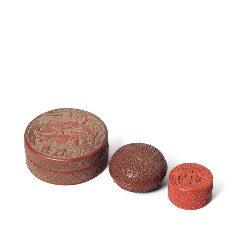 十八/十九世紀 剔紅盒一組三件 | A GROUP OF THREE CINNABAR LACQUER BOXES