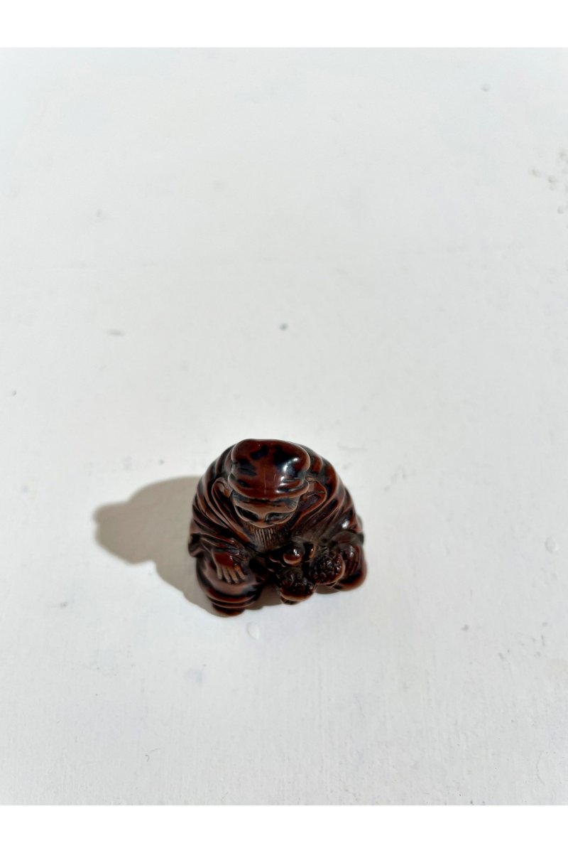 TWO BOXWOOD NETSUKE OF A MONK AND GAMA SENNIN - 图9