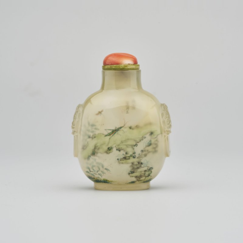 二十世紀 王習三作 瑪瑙內畫「蟋蟀」鼻煙壺 | AN INSIDE PAINTED AGATE 'CRICKET' SNUFF BOTTLE