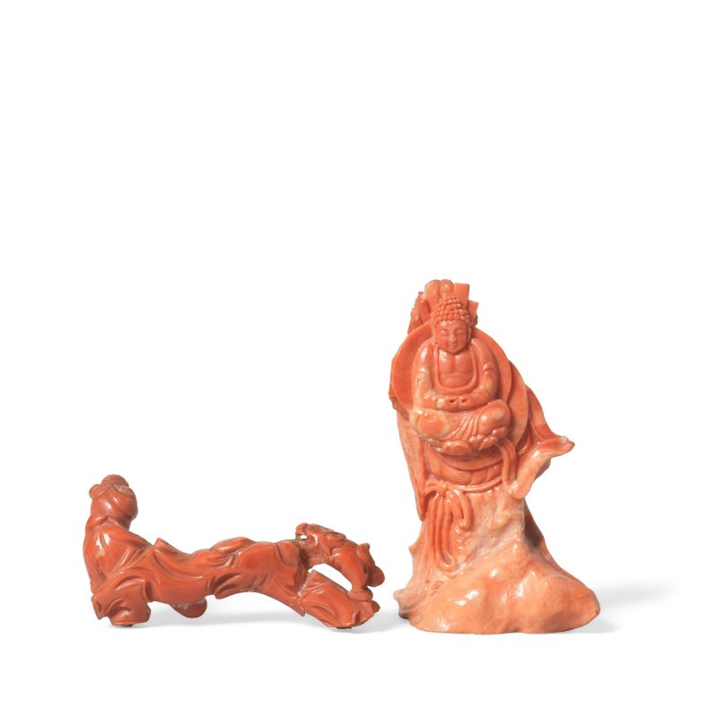 十九世紀 珊瑚雕觀音及仕女 | TWO CORAL CARVINGS - 图2