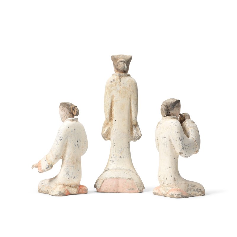 漢 彩繪樂俑一組 | A GROUP OF PAINTED POTTERY FEMALE MUSICIANS - 图2