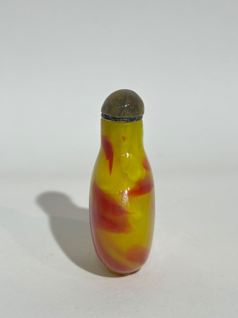 十九世紀 玻璃鼻煙壺五件 | FIVE GLASS SNUFF BOTTLES - 图16