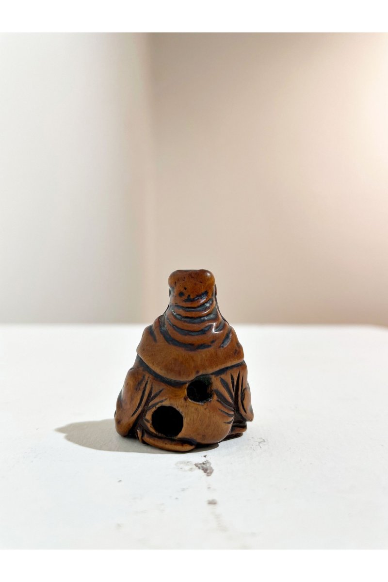 TWO BOXWOOD NETSUKE OF A MONK AND GAMA SENNIN - 图11