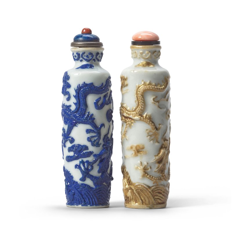 清乾隆及嘉慶 仿套料龍紋瓷鼻烟壺兩件 | TWO RARE OVERLAY-GLASS-SIMULATION PORCELAIN 'DRAGON' SNUFF BOTTLES - 图3