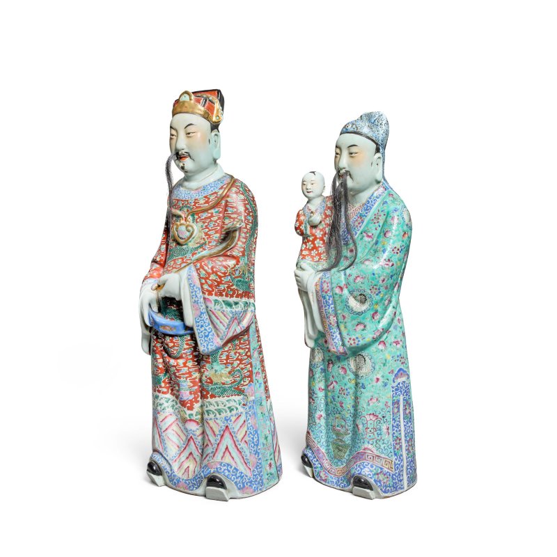 民國 粉彩福祿像兩件 | TWO FAMILLE ROSE FIGURES OF LU XING AND FU XING - 图3