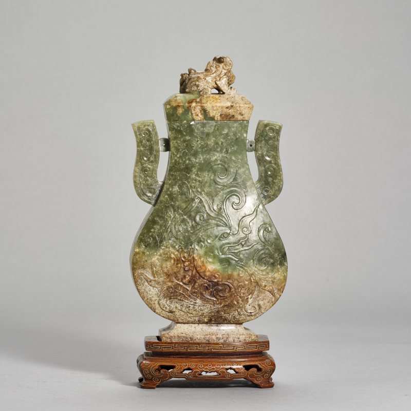 20世纪70年代 青玉兽钮瓶 - 图4