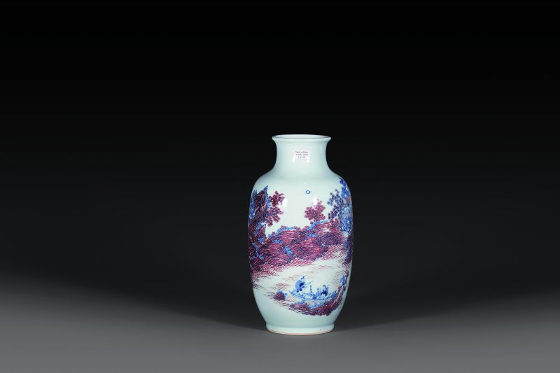 清 青花釉里红山水人物灯笼瓶