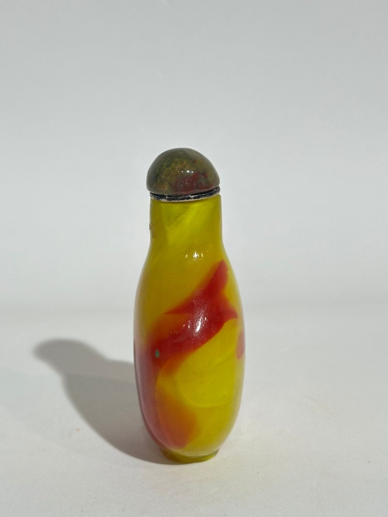 十九世紀 玻璃鼻煙壺五件 | FIVE GLASS SNUFF BOTTLES - 图17