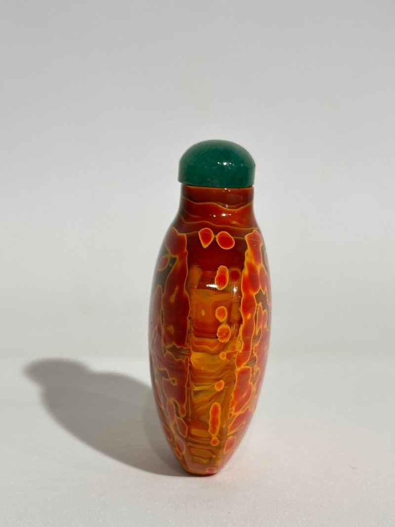 清十九世紀 玻璃胎仿雄黃鼻煙壺 | A GLASS SNUFF BOTTLE IMITATING REALGAR - 图6
