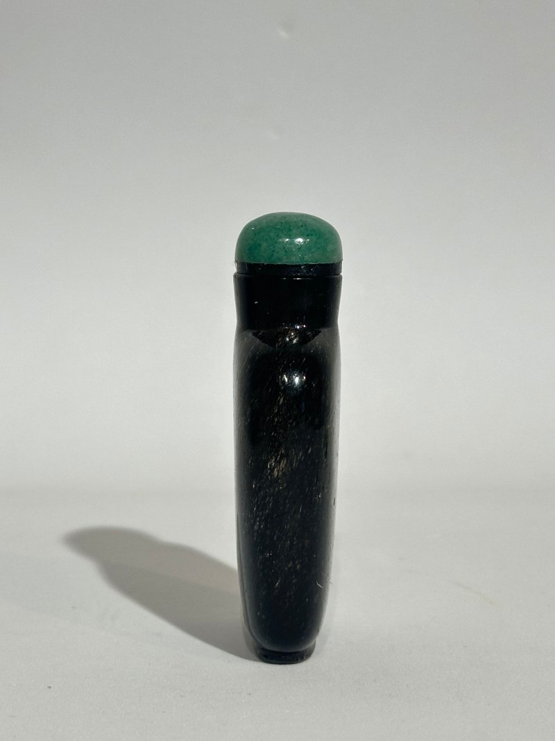 清十九世紀 髮晶鼻煙壺 | A HAIR CRYSTAL SNUFF BOTTLE - 图8