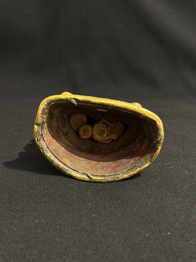 （或）十八世紀 帕拉復興風格 銅鎏金無量壽佛坐像 | A GILT-BRONZE FIGURE OF AMITAYUS - 图6