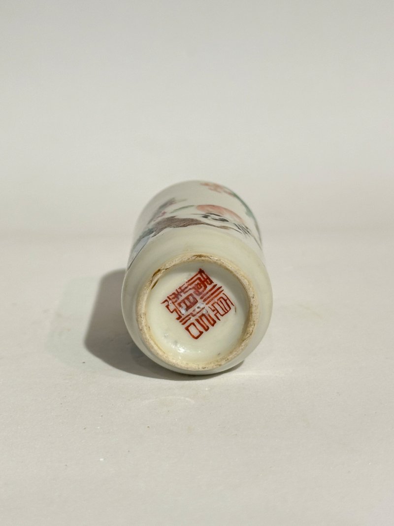 十九/二十世紀 粉彩⌈十二生肖⌋鼻煙壺 ⌈順治年製⌋礬紅篆書款 | A FAMILLE ROSE 'ZODIAC' SNUFF BOTTLE - 图5