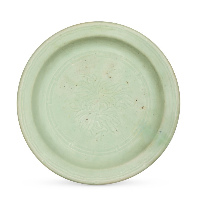 明 龍泉青釉盤 | A LONGQUAN CELADON CHARGER