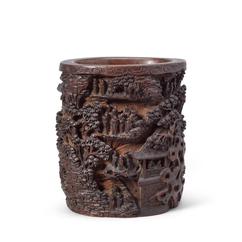 清晚期/二十世紀 竹雕士大夫圖筆筒 | A CARVED BAMBOO BRUSH POT, BITONG