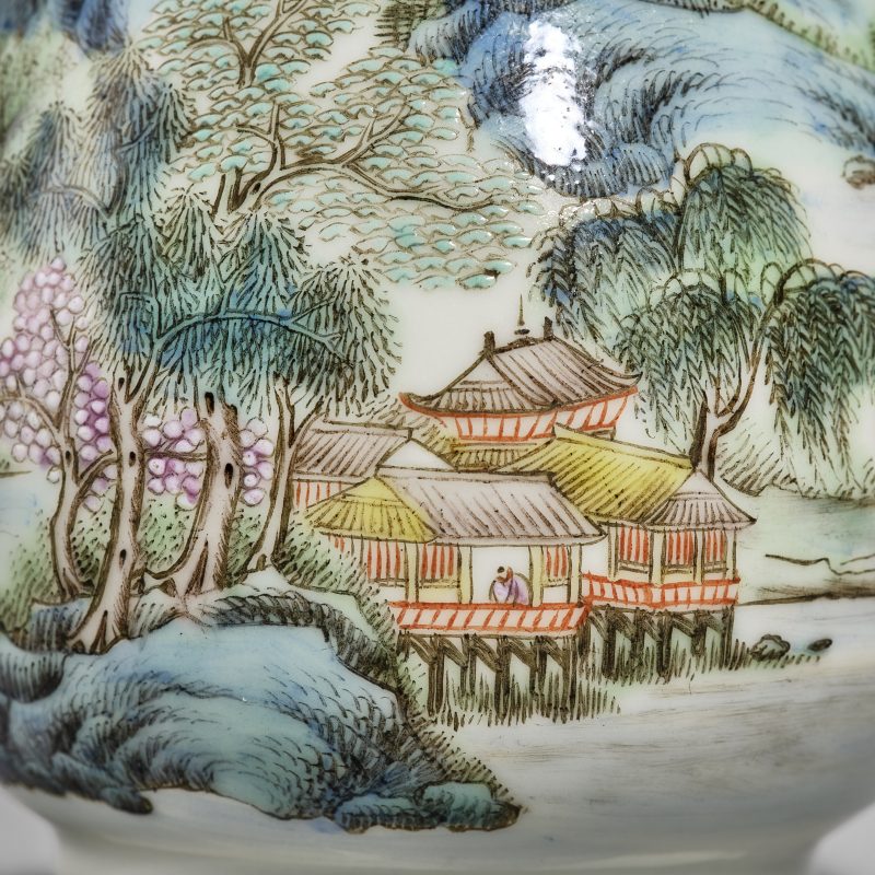 民国 粉彩山水小尊一对 - 图9