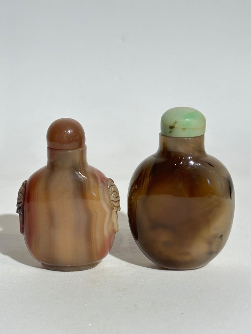 清十九世紀 水藻瑪瑙、纏絲瑪瑙、影瑪瑙鼻煙壺四件 | FOUR AGATE SNUFF BOTTLES - 图26