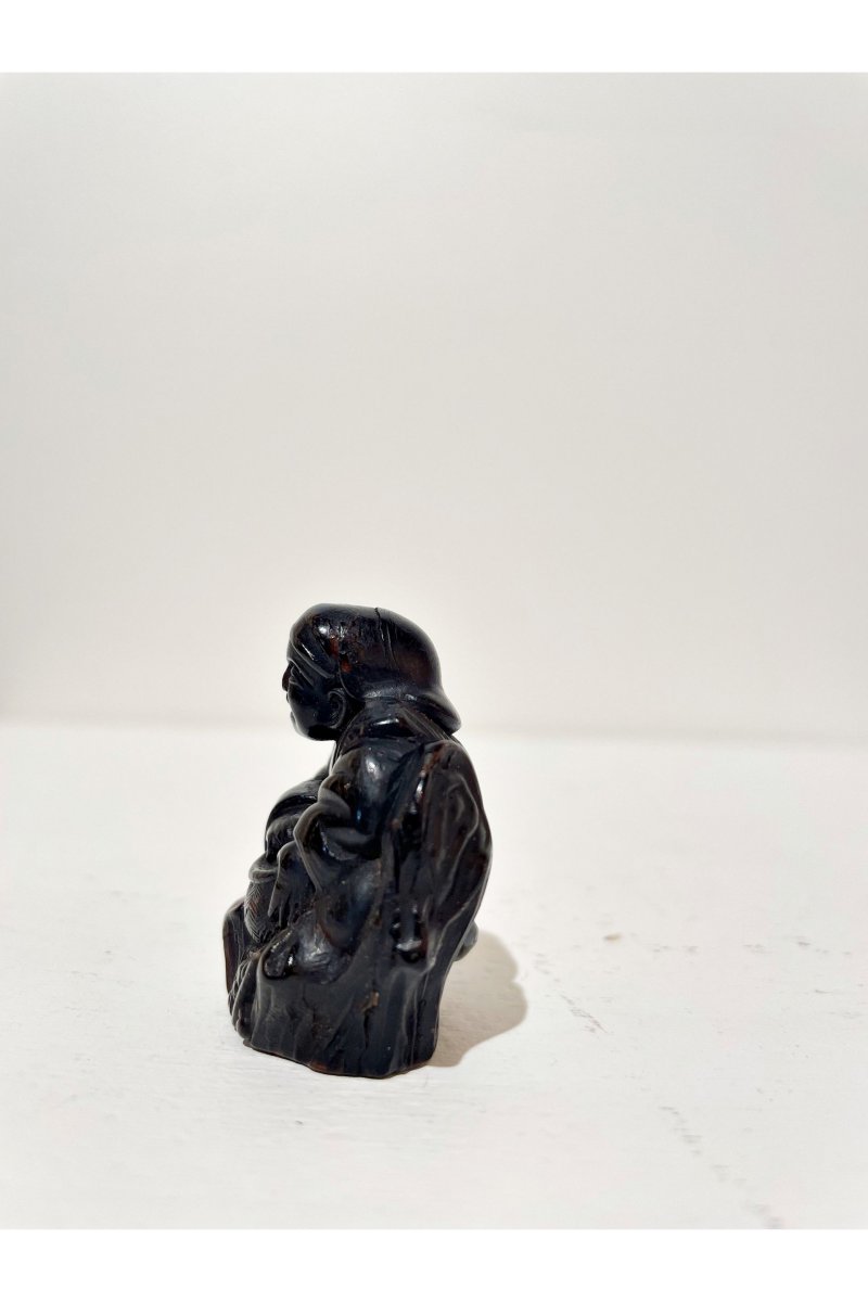 A WOOD NETSUKE OF HANASAKA JIISAN - 图6