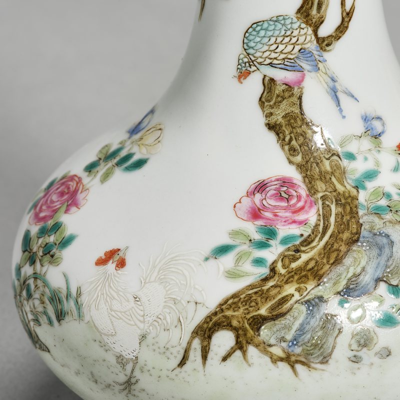 民国 粉彩花鸟荸荠瓶 - 图9