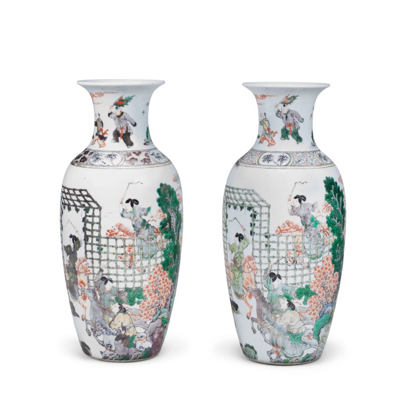 十九世紀 五彩月下跑馬圖瓶一對 | A PAIR OF FAMILLE VERTE 'JIA SIDAO' VASES