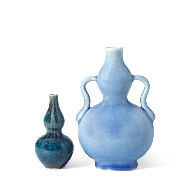 清 藍釉葫蘆瓶兩件 | TWO BLUE-GLAZED DOUBLE GOURD VASES