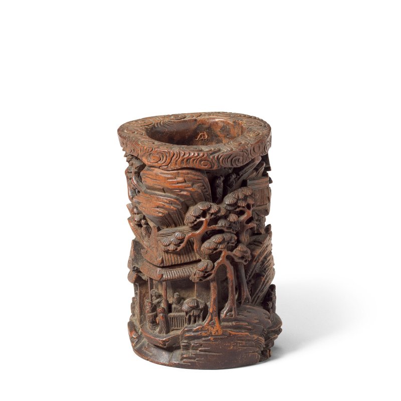 十九世紀 竹雕山景圖筆筒 | A CARVED BAMBOO 'MOUNTAINOUS LANDSCAPE' BRUSH POT, BITONG - 图2
