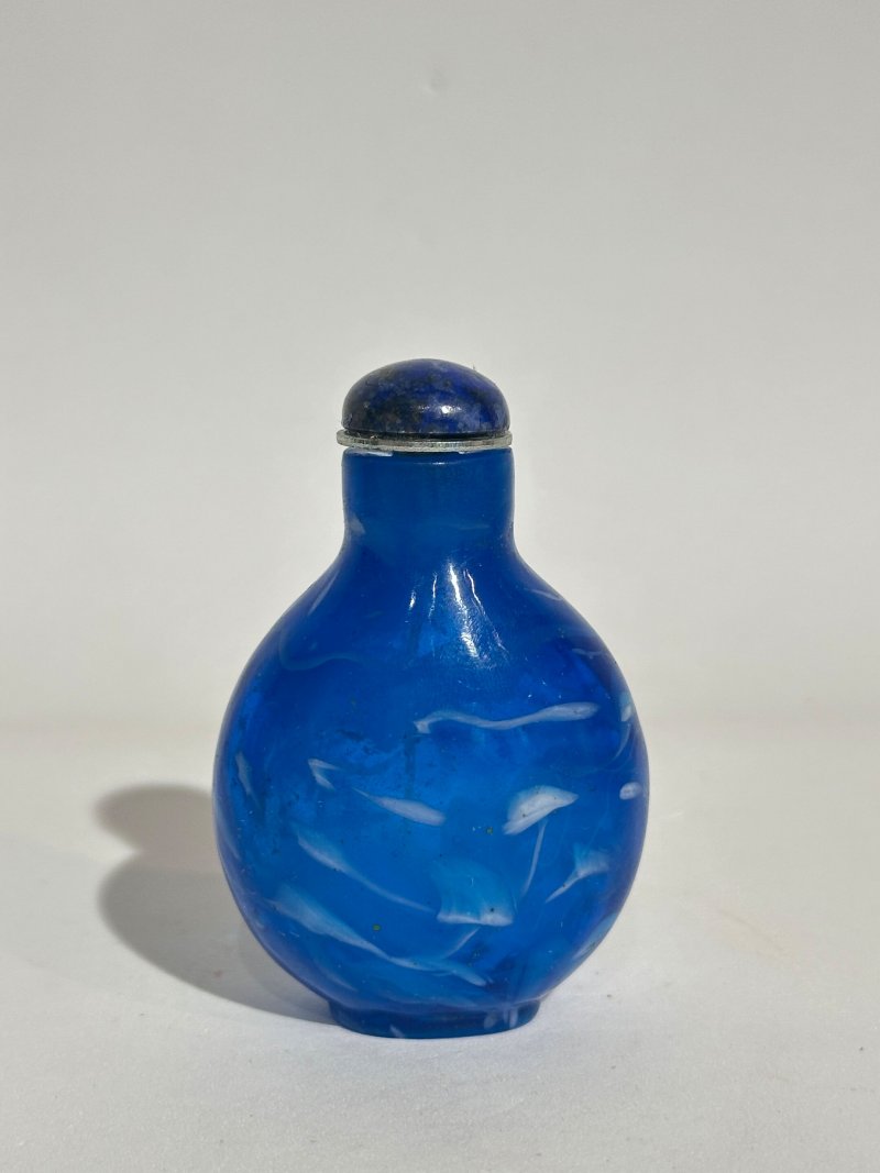 十九世紀 玻璃鼻煙壺五件 | FIVE GLASS SNUFF BOTTLES - 图25