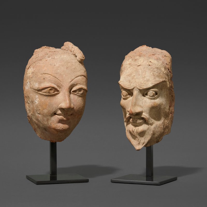 TWO TERRACOTTA HEADS  INDIA, KASHMIR, 8TH CENTURY - 图2
