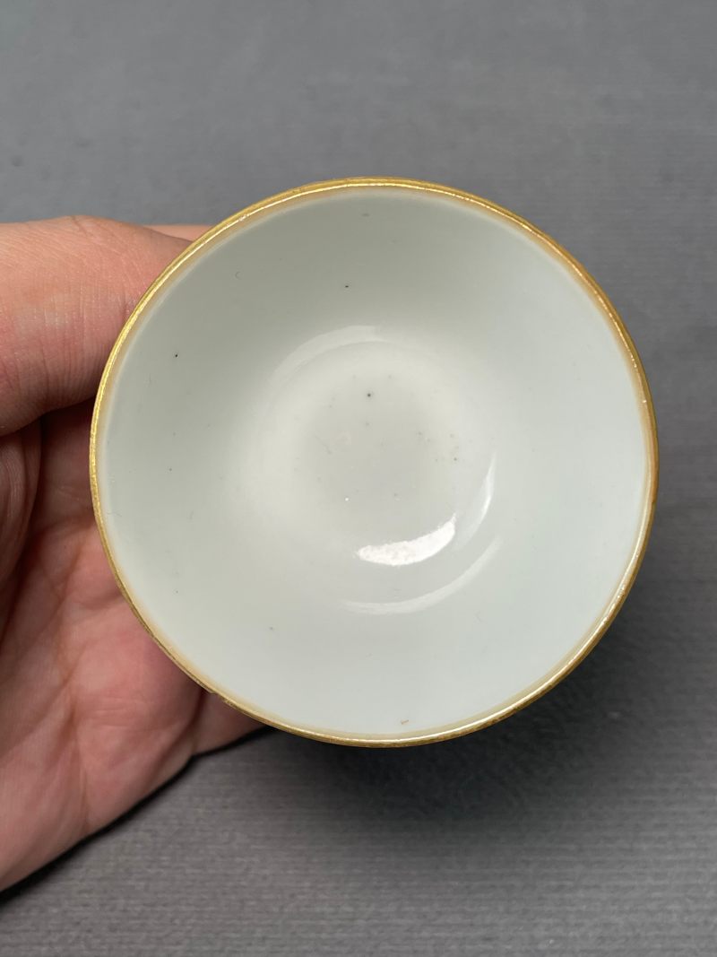 清晚期 粉彩人物故事杯 - 图9