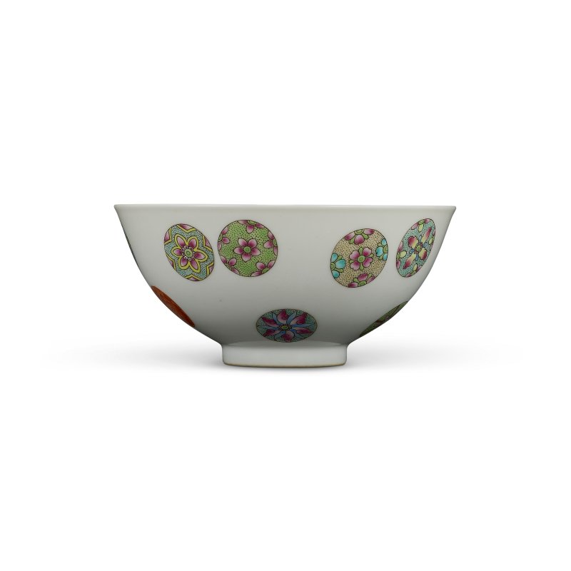 清宣統 粉彩加礬紅團龍皮球花紋盌 六字楷書款  XUANTONG SIX-CHARACTER MARK IN UNDERGLAZE BLUE AND OF THE PERIOD (1908-1911) - 图4