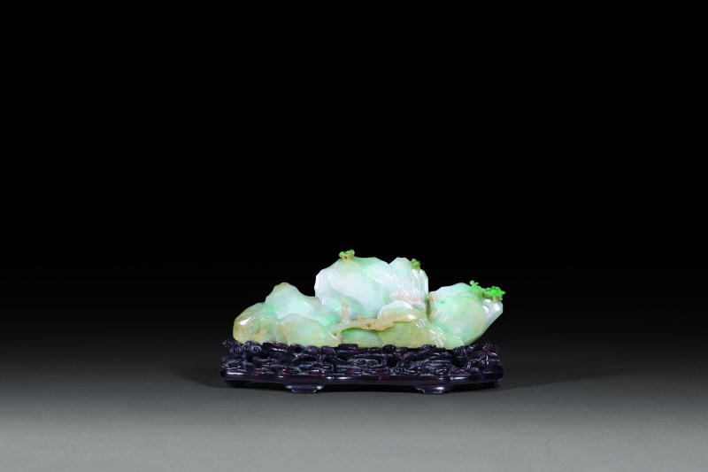 清 翡翠刻山水人物山子摆件