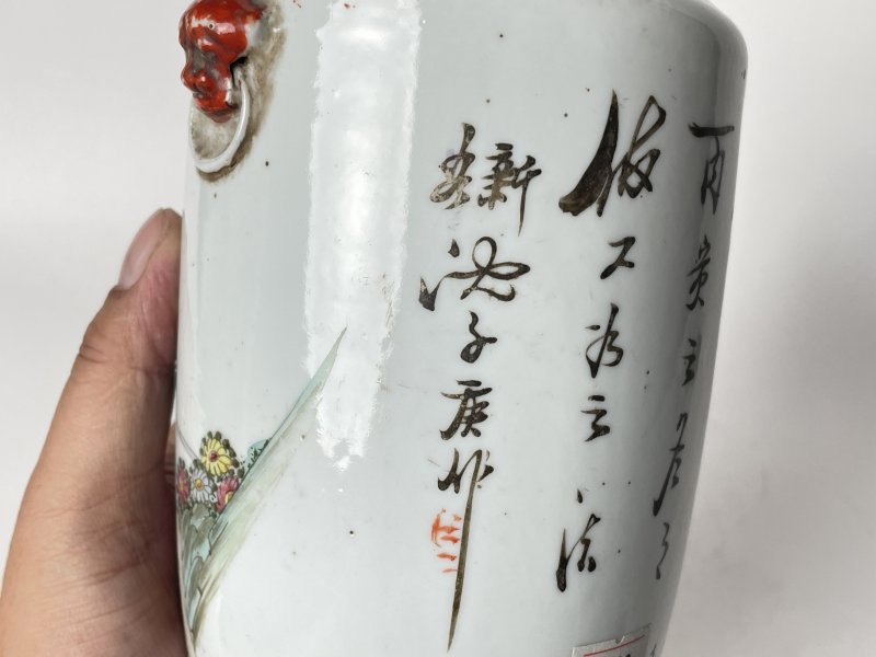 民国 粉彩仕女人物双耳瓶 - 图7