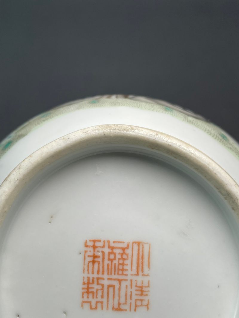清光绪 粉彩花鸟纹胆瓶 - 图12