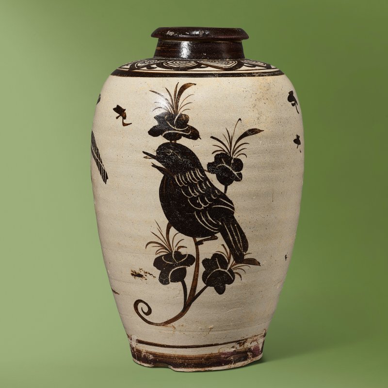 A JIZHOU PAINTED AND INCISED 'BIRD AND FLOWER' VASE, MEIPING  CHINA, SOUTHERN SONG DYNASTY (1127-1279) - 图1
