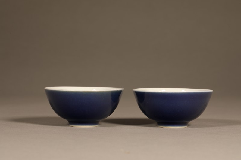 清雍正 霁蓝釉茶圆 - 图5