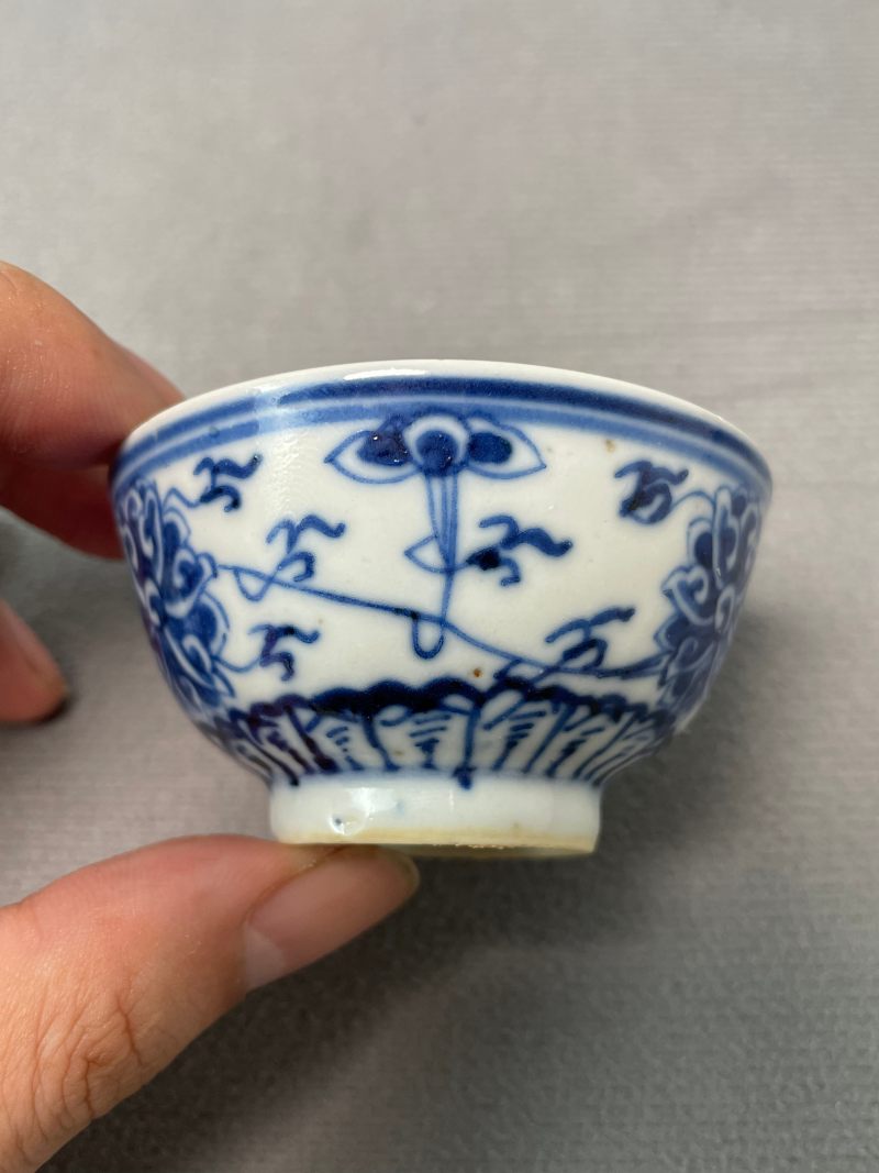 清光绪 青花缠枝莲纹杯 - 图6