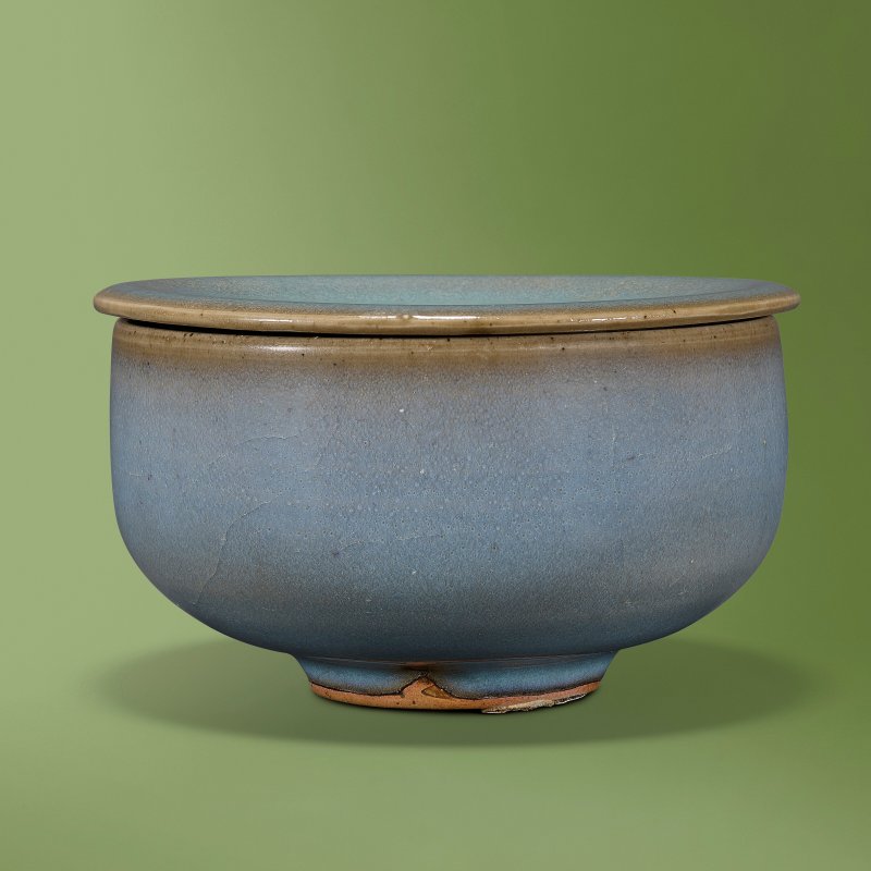 A JUN SKY-BLUE GLAZED BOWL AND A COVER  CHINA, NORTHERN SONG-JIN DYNASTY (960-1234) - 图1